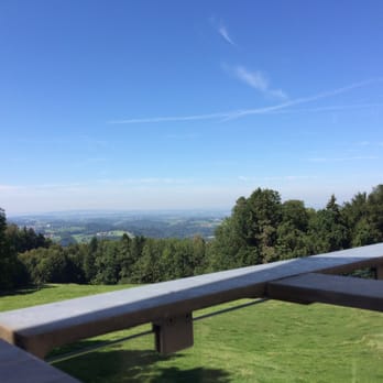 Restaurant Peter und Paul - Ausblick von der Terrasse - Swiss Food Near Me - St. Gallen, SG Restaurant Peter und Paul - Ausblick von der Terrasse - Swiss Food Near Me - St. Gallen, SG