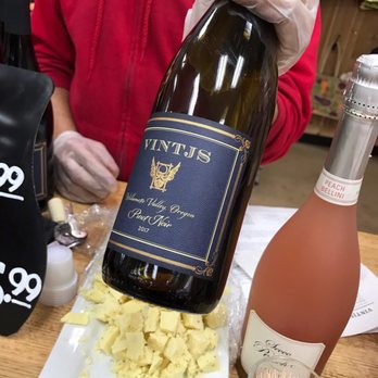 Trader Joe's - Saturday wine and cheese tasting - Grocery Near Me - Plano, Texas