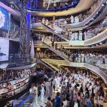 MSC Seashore - White party - Travel Services Near Me - Cape Canaveral, Florida MSC Seashore - White party - Travel Services Near Me - Cape Canaveral, Florida