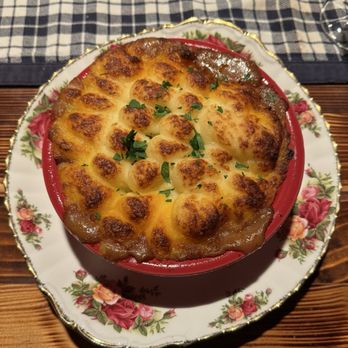 Balmoral Restaurant - Shepards pie - Scottish Near Me - St Charles, Illinois