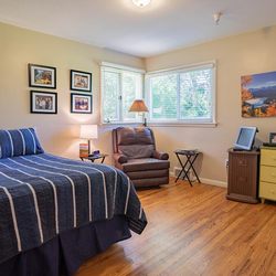 Jaxpointe Memory Care Homes - The bedrooms are spacious and allows for personalization by each guest.