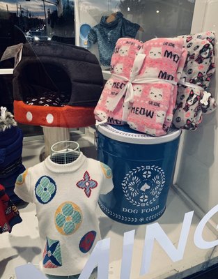 Dogue Grooming & Pet Boutique by null