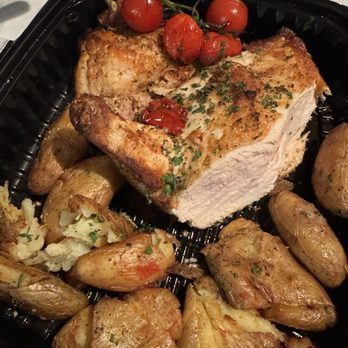 Giostra By Fabio Viviani - Half roast chicken - Italian Near Me - South Barrington, Illinois