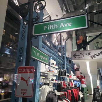 Rockefeller Center - Shopping Centers Near Me - New York, New York