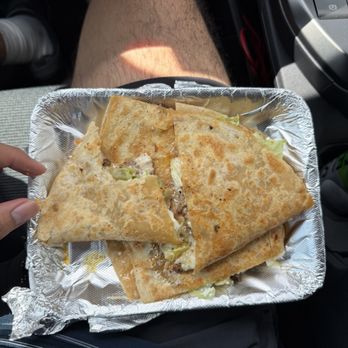 El Tlacoyo Bigoton - QUESADILLAS - Food Trucks Near Me - Houston, Texas El Tlacoyo Bigoton - QUESADILLAS - Food Trucks Near Me - Houston, Texas