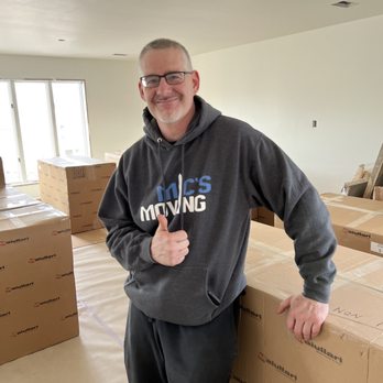 Mic's Moving Company - Many thanks to Rob who my new got new kitchen cabinets to my house. - Movers Near Me Mic's Moving Company - Many thanks to Rob who my new got new kitchen cabinets to my house. - Movers Near Me
