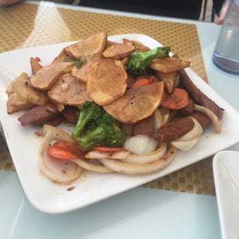 Loving Hut - "Steak" and potatoes - Vegan Near Me - Phoenix, Arizona Loving Hut - "Steak" and potatoes - Vegan Near Me - Phoenix, Arizona