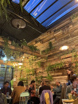 Restaurante Somsaa - Thai Bite & Wine Bar by null