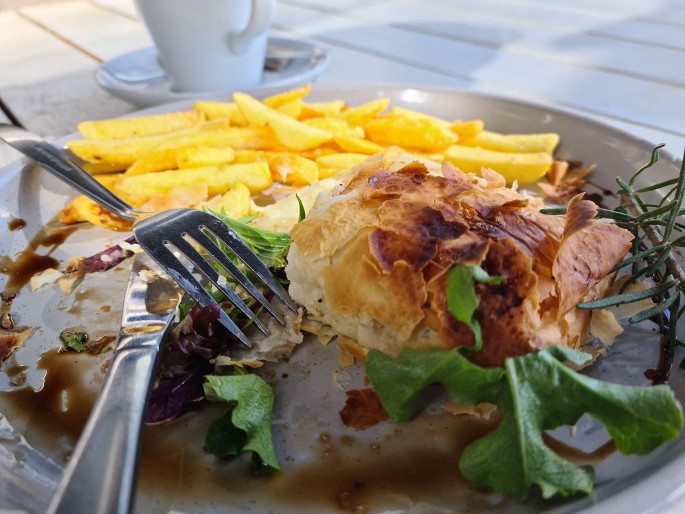 LOTUS CAFE 145 Sinnathamby Blvd, Springfield Central Queensland, Australia Restaurants