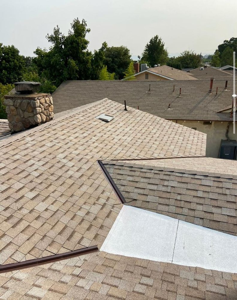 Slide of Universal Builders