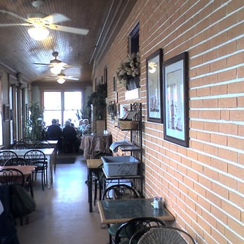 Alreddy Coffee & Cafe - ALREDDY Coffee & Cafe - Inside - Breakfast & Brunch Near Me - Cincinnati, Ohio