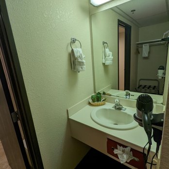 Hoover Dam Lodge - Hotels Near Me - Boulder City, Nevada Hoover Dam Lodge - Hotels Near Me - Boulder City, Nevada