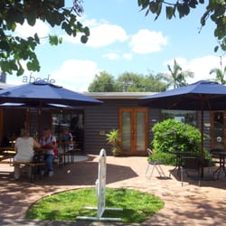 Smooth at Taringa - Located in Hillsdon Road Centre's beautiful, leafy peaceful courtyard. Smooth @ Taringa is located next to a great cafe