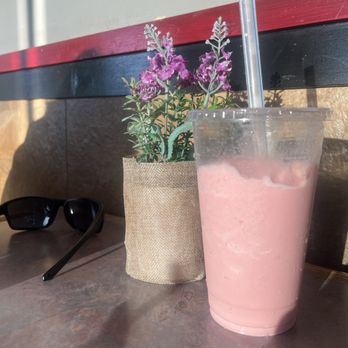 China Cook - Smoothie, flower pot - Chinese Near Me - Ontario, California China Cook - Smoothie, flower pot - Chinese Near Me - Ontario, California