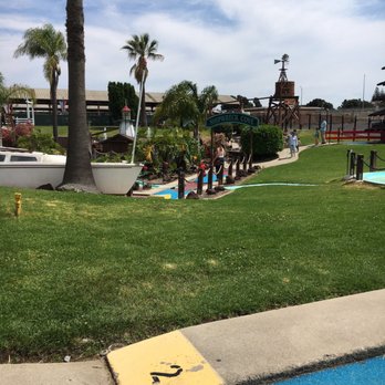 Golden Tee Golfland - Arcades Near Me - Castro Valley, California