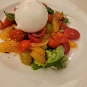 Saraceno d'Oro - Didn't try since my partner ate it too fast but said was delish - Italian Near Me - Positano, SA