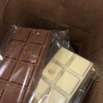 Korner K’nafeh - Dubi Chocolate Bar - Desserts Near Me - Northridge, California Korner K’nafeh - Dubi Chocolate Bar - Desserts Near Me - Northridge, California