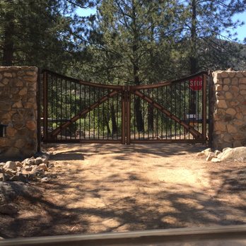 Fallbrook Custom Estate Gate - Gate at our ranch - Fences & Gates Near Me - Fallbrook, California