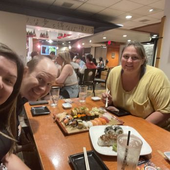 SUSHI NEKO - Updated October 2024 - 718 Photos & 529 Reviews - 4318 N