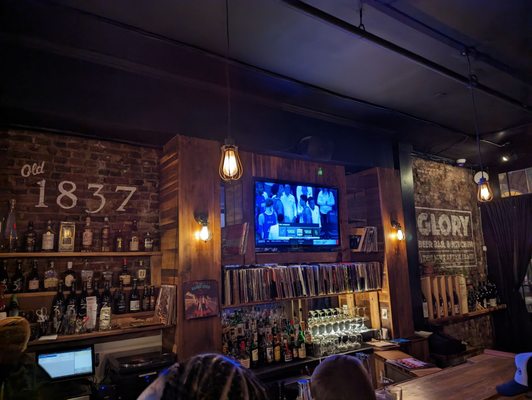 Glory Beer Bar & Kitchen by null