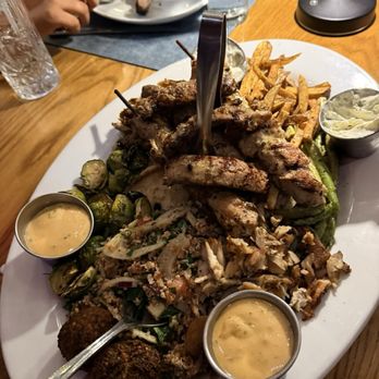Yasouvlaki - Mixed meat platter - Greek Near Me - New York, New York Yasouvlaki - Mixed meat platter - Greek Near Me - New York, New York