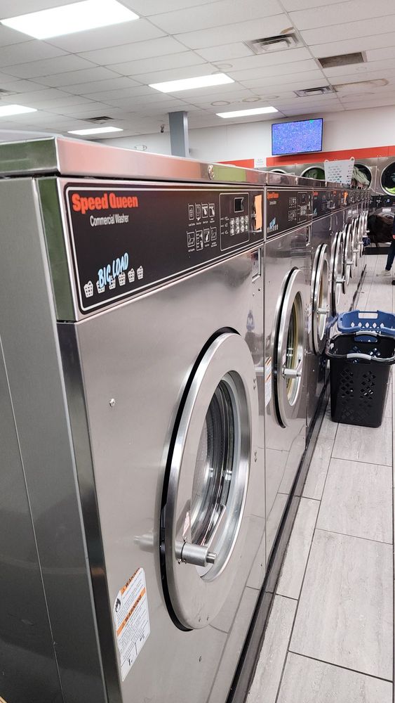 CITY LIMITS LAUNDRY AND TANNING Updated September 2024 12 Reviews