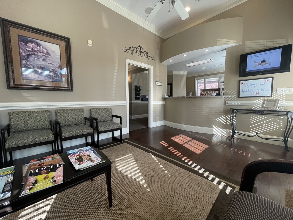 NORTHEAST CHIROPRACTIC CENTER Updated September 2024 17 Photos & 23