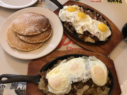 Papa S New York Diner 325 Photos 269 Reviews Breakfast Brunch 1764 Gulf To Bay Blvd Clearwater Fl Restaurant Reviews Phone Number Menu Yelp