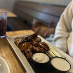 51 Park Restaurant & Tavern - Sesame Teriyaki Wings
