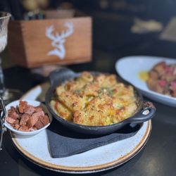 Wink & Nod - Mac and cheese
