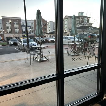 Mama Bird’s Ice Cream - Outdoor seating, Jan 2026. - Ice Cream & Frozen Yogurt Near Me - Apex, North Carolina Mama Bird’s Ice Cream - Outdoor seating, Jan 2026. - Ice Cream & Frozen Yogurt Near Me - Apex, North Carolina