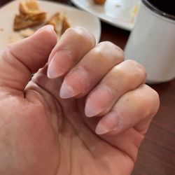 Paris Nails - Horrible!!