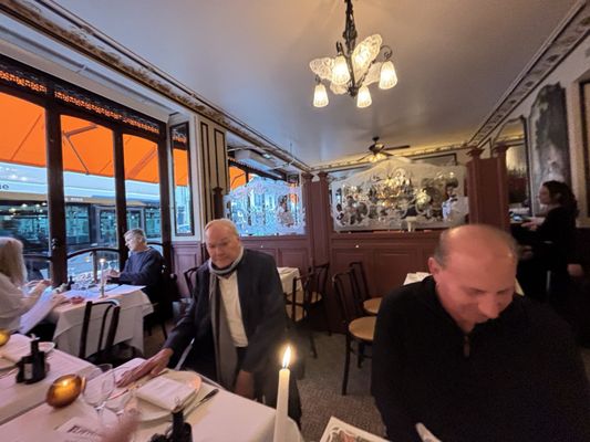 Le Petit Lutetia by null