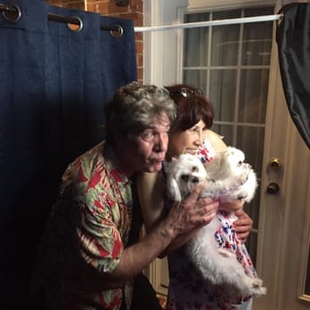 4Toe Booth - Look at the doggies - Photo Booth Rentals Near Me - Houston, Texas 4Toe Booth - Look at the doggies - Photo Booth Rentals Near Me - Houston, Texas