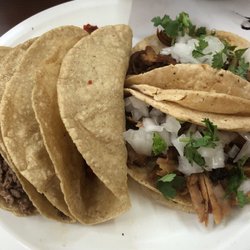 El Paisa 2 - Pastor, Chorizo, Bistec Tacos