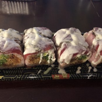 Fun Asian Bistro - Takayama roll - Asian Fusion Near Me - Pittsburgh, Pennsylvania