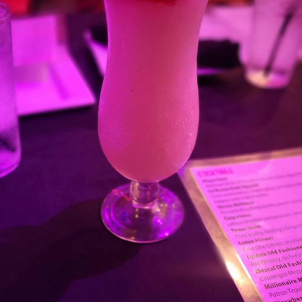 La Brasa  - Peach bellini - Lounges Near Me - Oklahoma City, Oklahoma