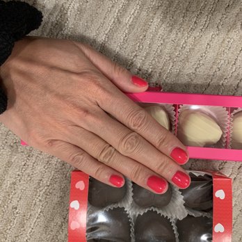 Creative Nail Spa - DND BIRTHDAY PINK - Waxing Near Me - Belmont, California