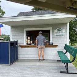 Ledges Golf Club - At the turn get a hot dog & a beverage