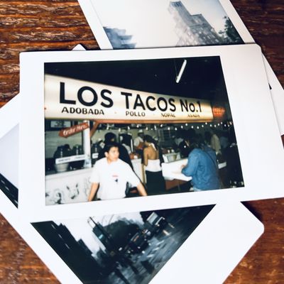 LOS TACOS No.1 by null