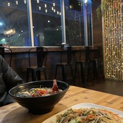 Midtown Noodles Bar