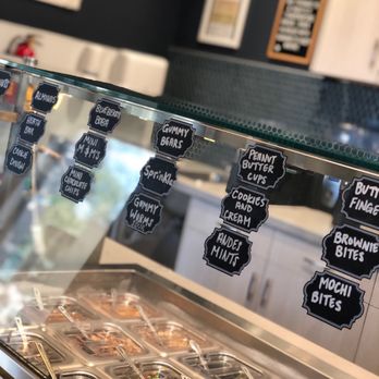 Two Dog Night Creamery - Selections. - Ice Cream & Frozen Yogurt Near Me - Windsor, California Two Dog Night Creamery - Selections. - Ice Cream & Frozen Yogurt Near Me - Windsor, California