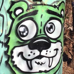 Bad ass bear graffiti.