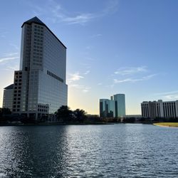 Lake Carolyn Bike and Jogging Trail - View at sunset
