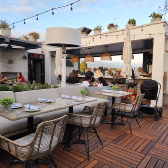 GRANVILLE - Beautiful rooftop - New American Near Me - Pasadena, California GRANVILLE - Beautiful rooftop - New American Near Me - Pasadena, California