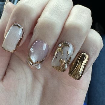 7 Sisters Nail Spa - Nail Salons Near Me - San Mateo, California