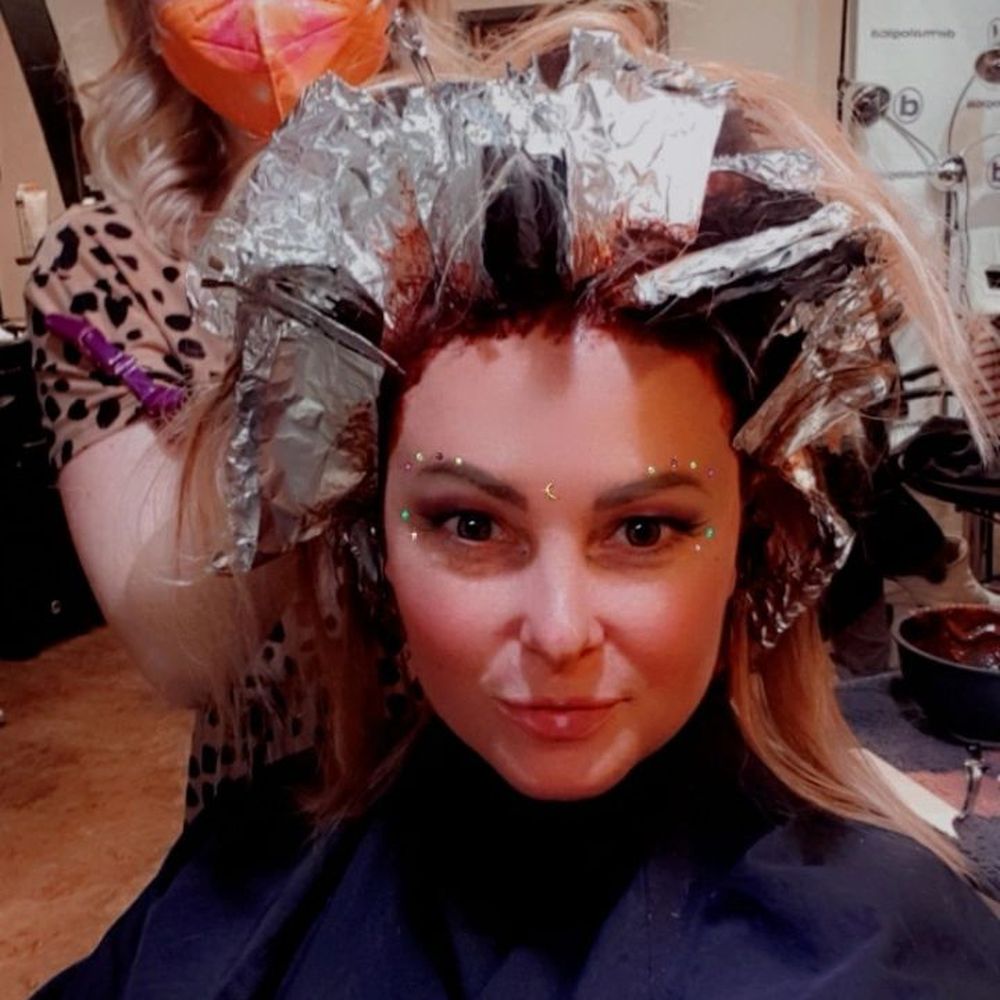 Izzazu Salon - Emilio always has an amazing staff. Hi Maddie! You are a rockstar. - Skin Care Near Me - Pittsburgh, Pennsylvania Izzazu Salon - Emilio always has an amazing staff. Hi Maddie! You are a rockstar. - Skin Care Near Me - Pittsburgh, Pennsylvania