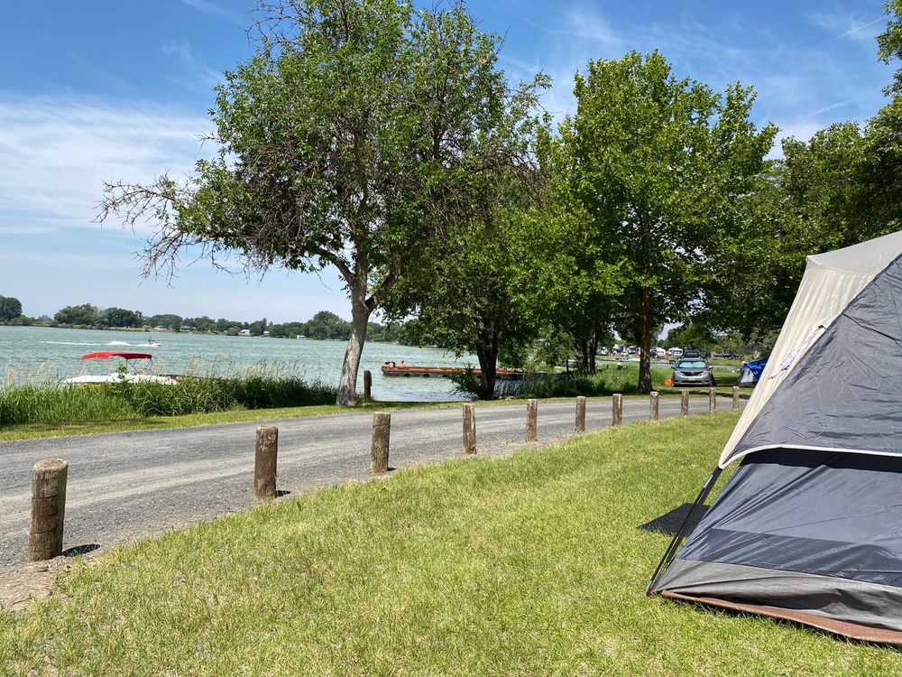 CASCADE CAMPGROUND Updated August 2024 2001 W Valley Rd, Moses Lake, Washington