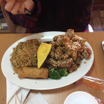 Rice - Her sesame chicken dinner combo which was bomb!! - Chinese Near Me - Middlebury, Vermont Rice - Her sesame chicken dinner combo which was bomb!! - Chinese Near Me - Middlebury, Vermont