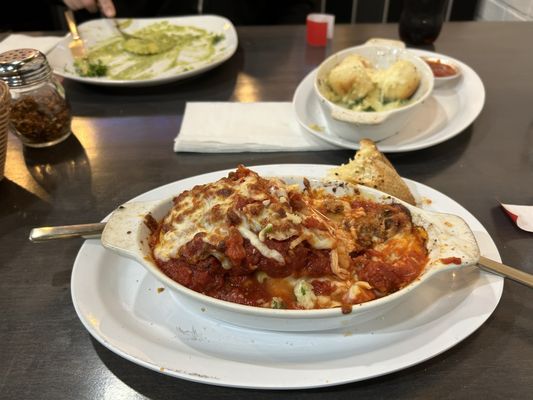 Bianco's Italian Cuisine by null
